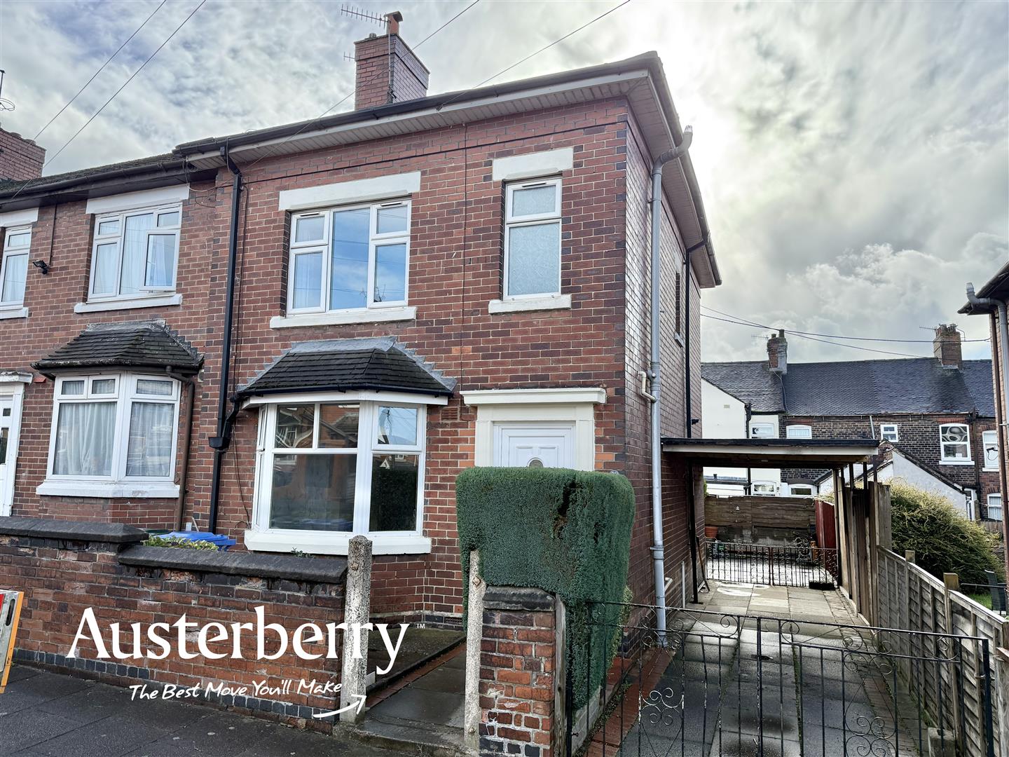 3 bed property in Stewart Street, Stoke-On-Trent